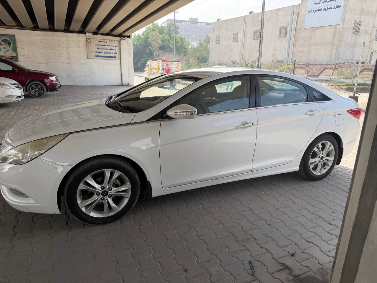 سلام عليكم سوناتا موديل 2011 كفاله عامه حته دعاميات محرك جديد غير مفتوح كير كفاله رقم بصره تحويل 
ماشيه 100 م لسعر 127. مال بيت 
للاستفسار ***********
*********** البصرة, العراق
