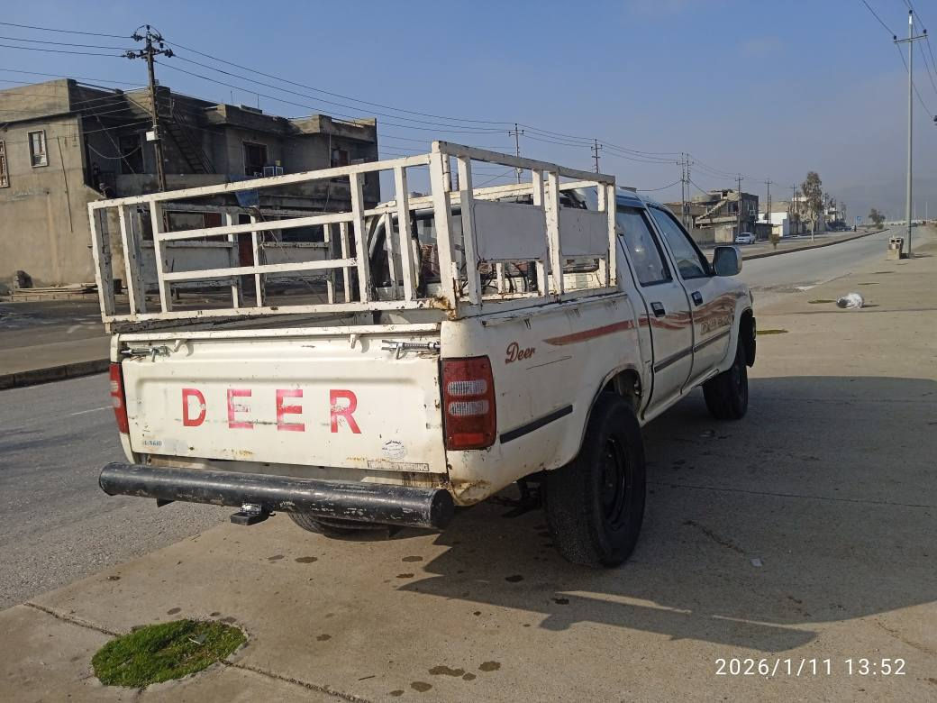 دێر ٢٠٠٨ بۆ فرۆشتن 22 داش پولی شکاوی هەیە داش بول مەرزیە  بەرز کراوە  بە سبوع عام دەی فرۆشم گێڕ و کلاج و مەکینەی زۆر باشە ڕادێتە و پانکەی  تازەی لە سەرە بە هیچ شێوەیەک عەماوەی گەرم ناکا    بوخاری  هەیە  زۆر بە هێزە ماڵی کەساباتە  لە حاجیاوام ***********. السليمانية, العراق
