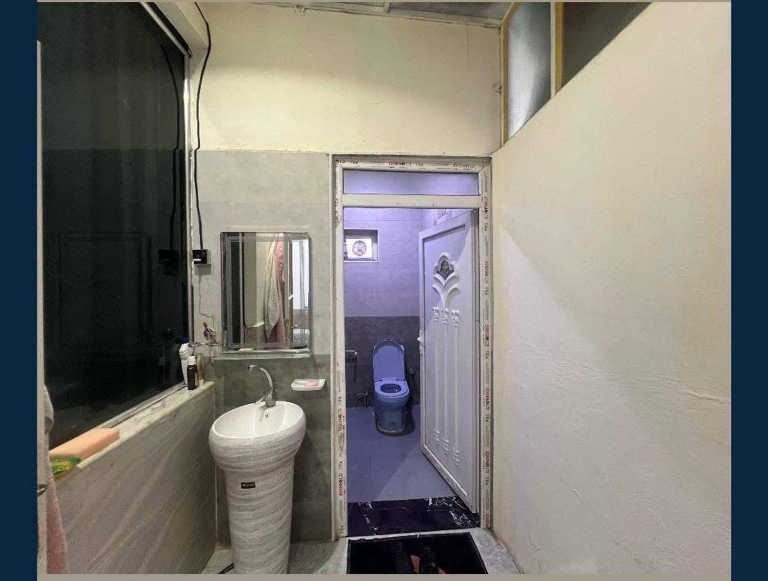 دار للبيـــــــــــــع..... 
طابــــــــو زراعي سنـــــــــد  // 25.... 
ـــــــــــــــــــــــــــ
🌏 الموقــــــــــع 
مميــــــــــز وركـــــــــــــــن..
وقريب جداً عن شــــــــــــارع المدهش... 
حي الصحـــــــــه قرب مطعـــــــــم ابو صفاء..... 
ـــــــــــــــــــــــــــــــــــــ
المســـــــــاحه الكليــــــــــــه // 220م 
طابقيــــــــن والبناء جــــــــديد وبحاله جيده.... 
ــــــــــــــــــــــــــــــــــــــــــــــــ
أربعة غرف نـــــــــــوم 
صالــــــه هـــــــول مطبـــــــــــخ 
صحيات خارجية وداخليه كــــــــــراج حديقــــــــــه ومناور.... 
ـــــــــــــــــــــــــــــــــــــــــــــــــــــــــــــ
تبليـــــــط مــــــــاء كــــــــهرباء مجــــــــاري... 

***********
***********
