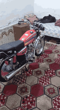 السلام عليكم درجه اربع كير مديل 2023
سعرها 1250 قفل عنوان كوت شارع نفط رقم الهاتف ***********💁🏿
