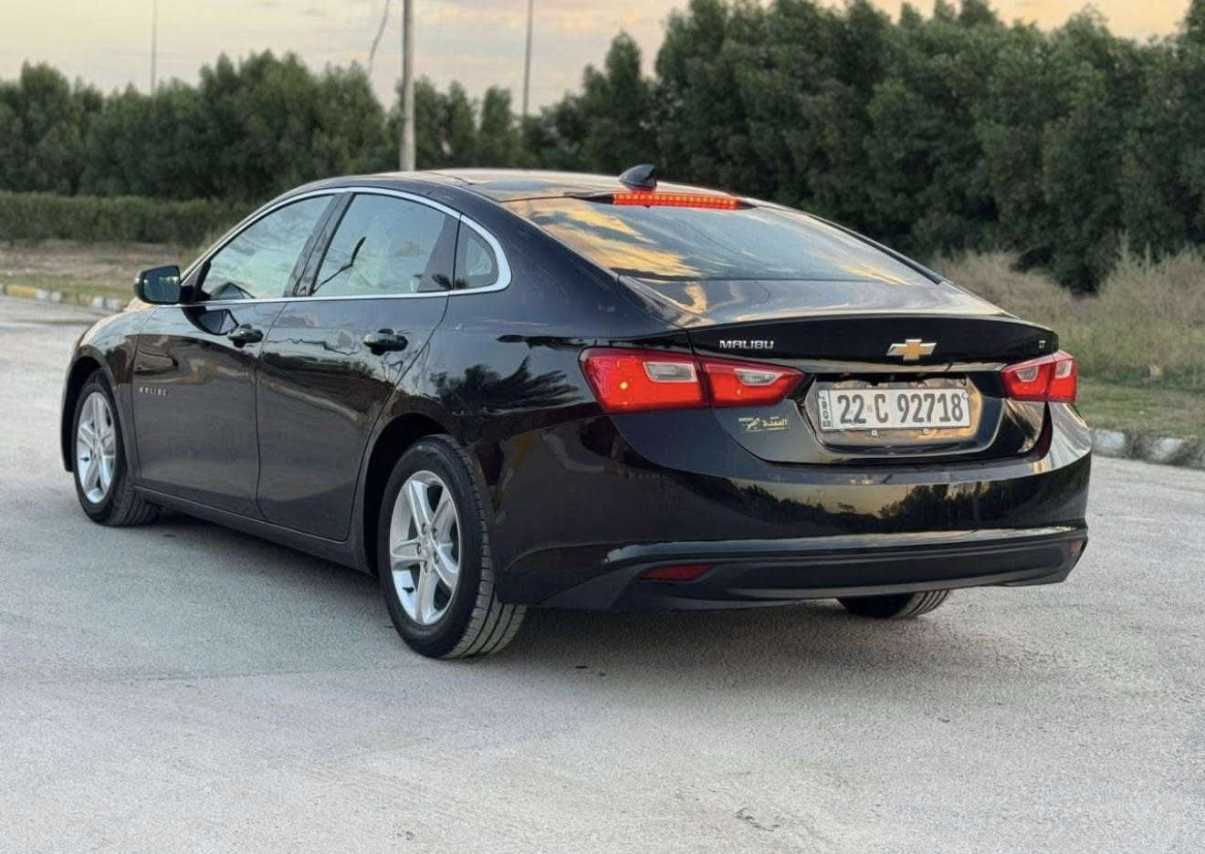 ماليبو 2023 LT للبيع
وارد امريكي صور الحادث والسونار داخل المنشور بدون ايرباك بيهة صبغ قطعه ونص فقط بدون دواخل راديترات شركة بلاديه
كير مكينه صدر على وضع الشركه ماشيه 55 
رقم اربيل تحويل او وكاله بشرط 
مواصفات ( بصمه / تشغيل عن بعد / تبريد قطعتين / كشن كهرباء / اوتو ستوب / تدفئه كشنات ) 
مكاني بغداد 
السعر :- 120 وبي مجال 
للاستفسار :- ***********
