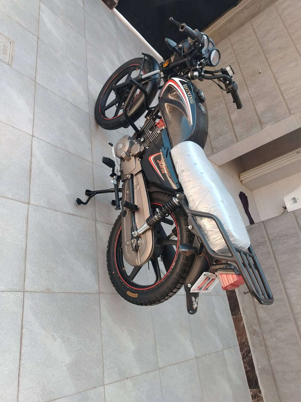 شاينك موديل 25 اوراق كامله السعر 750 او بيه مجال قليل مكاني بابل ***********
