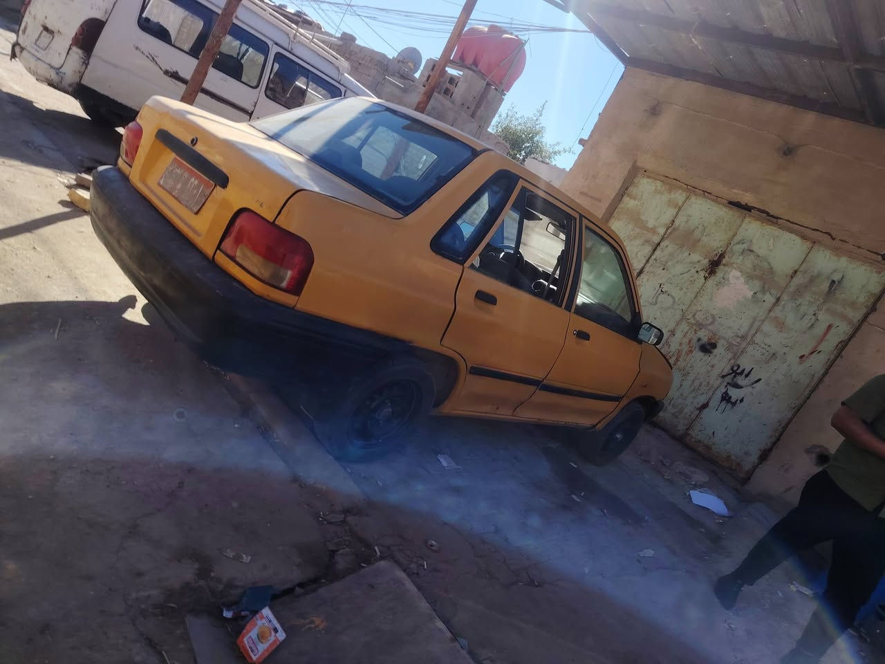 سلام عليكم سايبه للبيع مديل 2014مكينه كير خير من الله حداديه  خير من الله سعر ١٥ وبيه مجال شراي يتصل ***********
