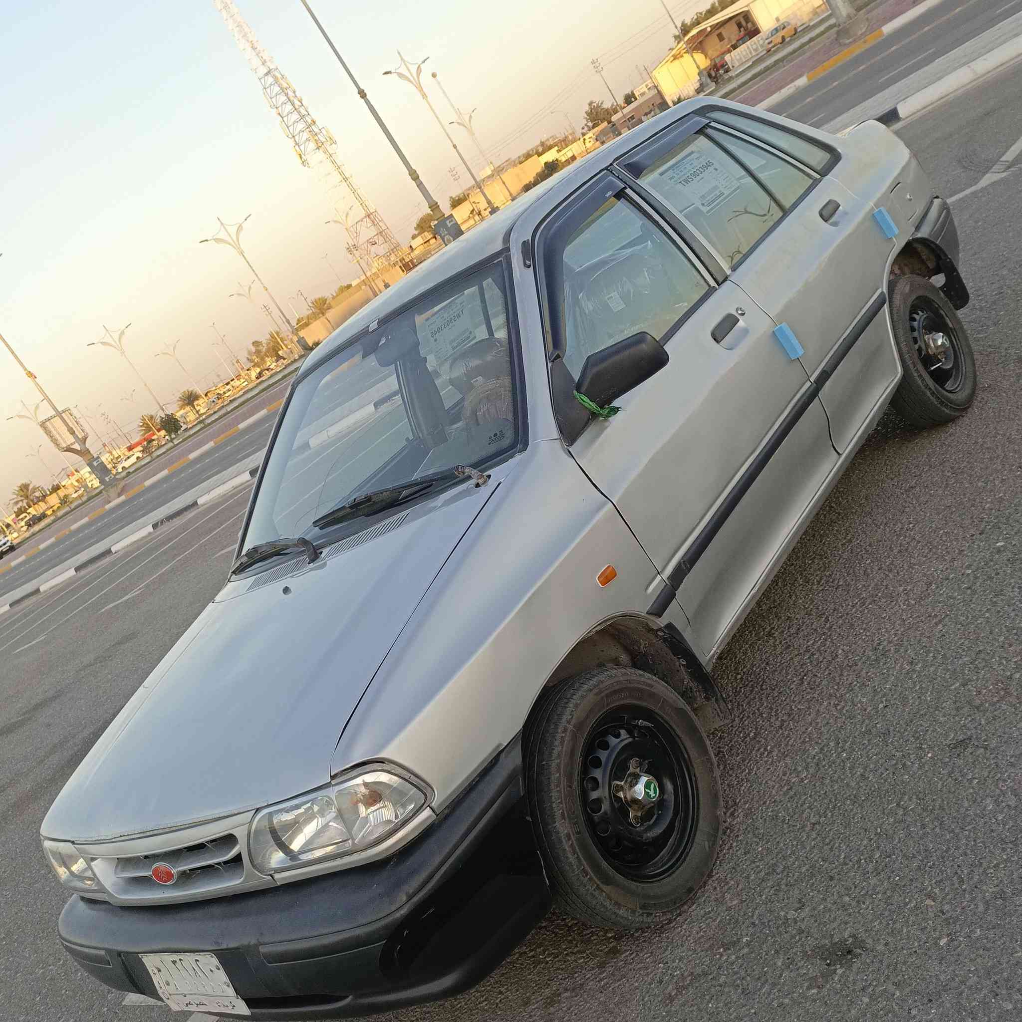 السلام عليكم حبايب كيا برايد كير مكينه جدد ترايك شرط 180 حداديه وتخم تاير جديد وتخم تاير وارد كوري سياره وشواصي وبراكيتات عل وضع الشركه وما يحتاج احجي عل برايد معروفه بقوتها للاستفسار *********** مكاني كربلاء
