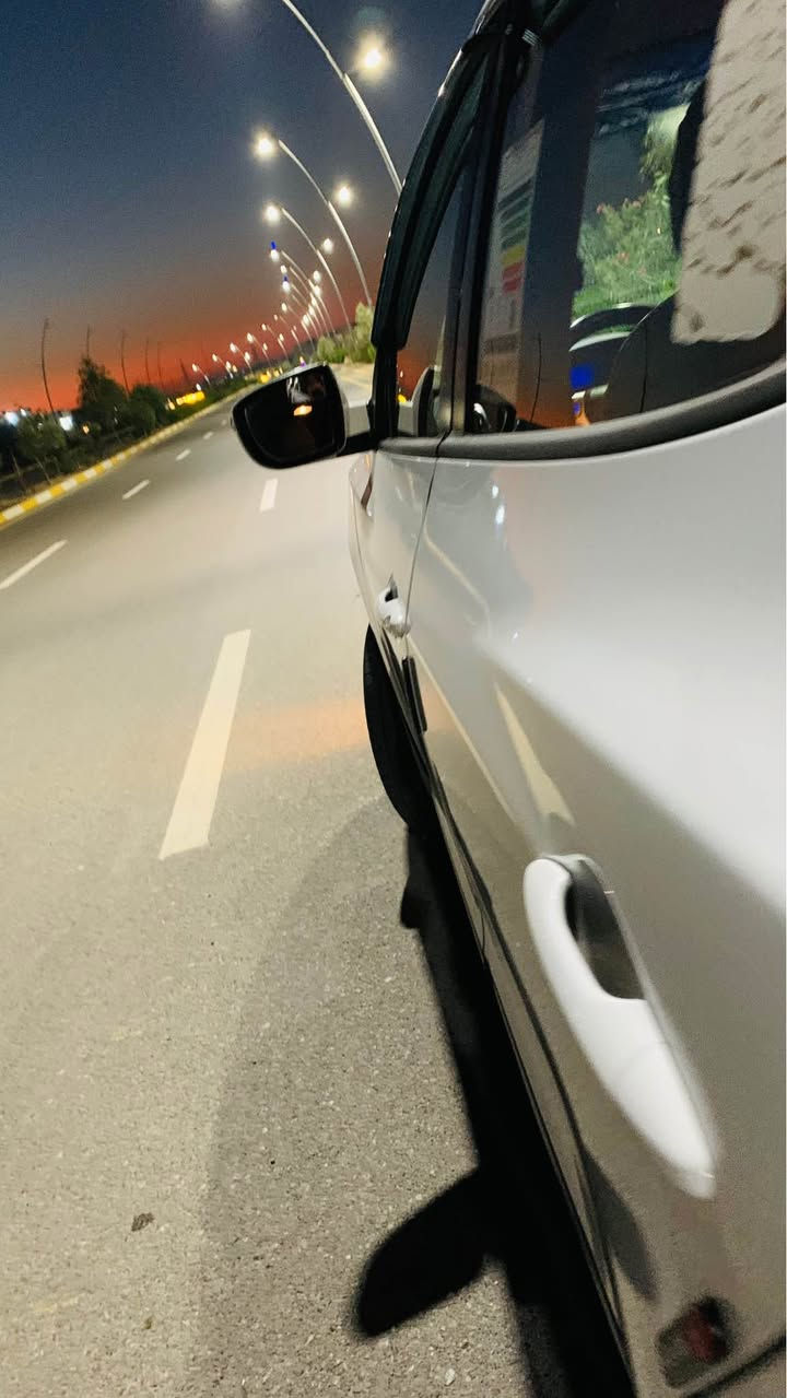 للبيع ...للبيع بيع مستعجل 
سيارة توكسون وارد خليجي
رقم اربيل موديل 2014 .....
محرك 2000  نظيف جدا ....
كير نظيف جدا ......
لاصبغ ولاتبديل........
شاشه أندرويد......
السيارة بصمه وتشغيل واطفاء عن بعد ........
كامره خلفيه دواره......
تاريخ انتهاء السنويه 2028/9
هزه  2026/3☆☆☆☆☆
السيارة جدا جدا نظيفه فقط بيها حالوب .....
السياره ماشيه........ 174
للاستفسار عن السعر الاتصال
 ***********
*********** موصل, نينوى
