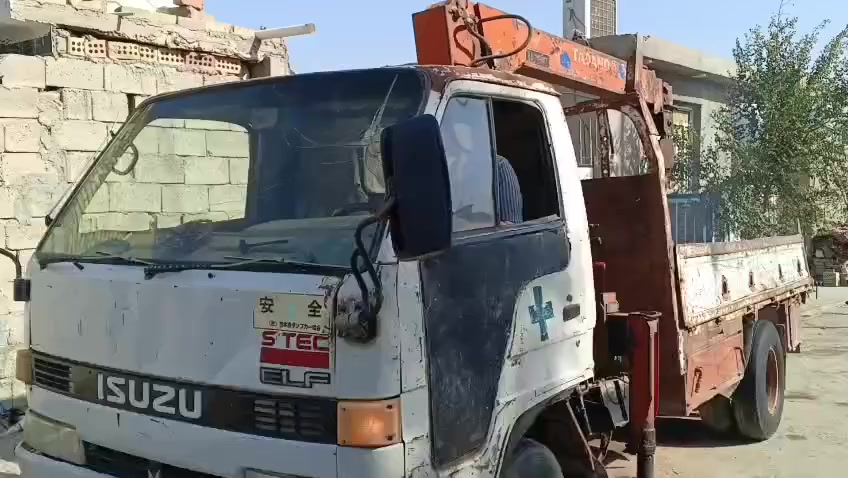 البيع كرين ازوزه موديل 93 رقم دياله ألماني تحويل ثاني يوم 3سلايت بي فركه بل شاصي العنوان بغداد المعامل سعر 60 وبي مجال بسيط *********** محمد
*********** ياسر

***********
