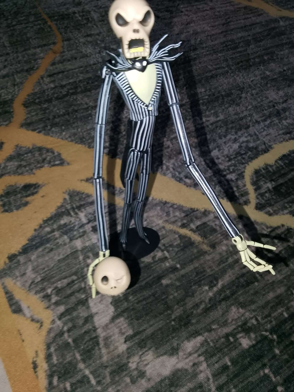 السلام عليكم مجسم جاك رعب طول 30 سانتي نموذج Aاصلي تركيب كامل مفاصل اضافه ال 12 من الروس المركبه على المجسم بس بسعر 35 الف بلاش الي يعرف سعره تسليم موصل فقط


**إذا كنت صاحب هذا الإعلان وتريد حذفه لأي سبب، رجاءا أرسل رسالة إلى الدعم الفني**