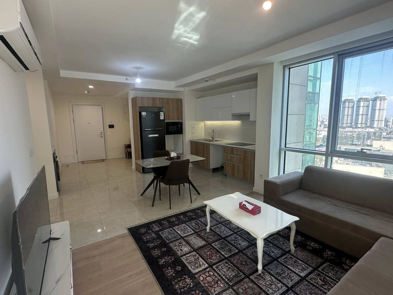 Empire Wing one bedroom furniture for rent 600$ WhatsApp +9647502002001 

Empire Wing'te tek yatak odalı mobilyalı daire kiralık, 600$ WhatsApp +9647502002001

أثاث غرفة نوم واحدة للإيجار في جناح إمباير بسعر 600 دولار. تواصل عبر واتساب على الرقم ***********

 یەک ژووری نوستن راخراو  Empire Wing بۆ کرێ 600$ واتسئەپ ***********
