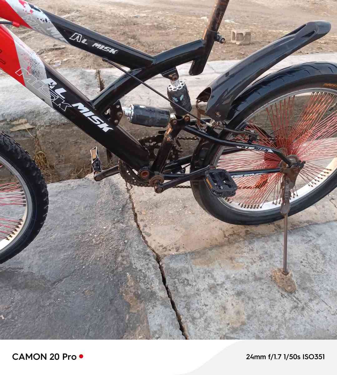 بايسكل للبيع المكان صويره وهذا رقمي ***********
