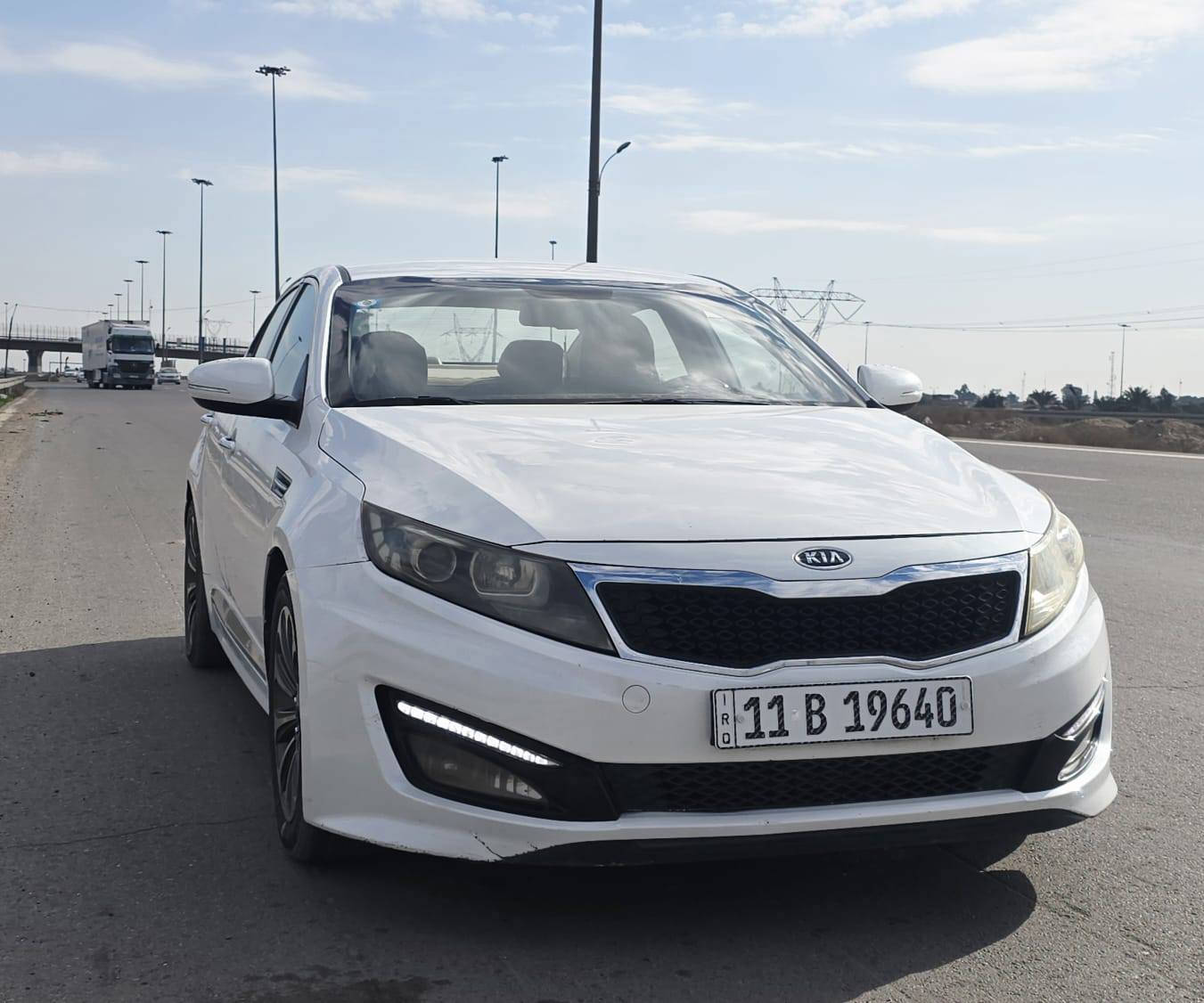 سلام عليكم
كيا اوبتيما 2012 خليجي 
كفاله صبغ و تبديل 
السعر 125 
فول موصفات عدا الفتحاه 
مكينه 2400 دوش 
مكاني بغداد اليوسفيه
رقم بغداد دولي 
هاتف ***********
