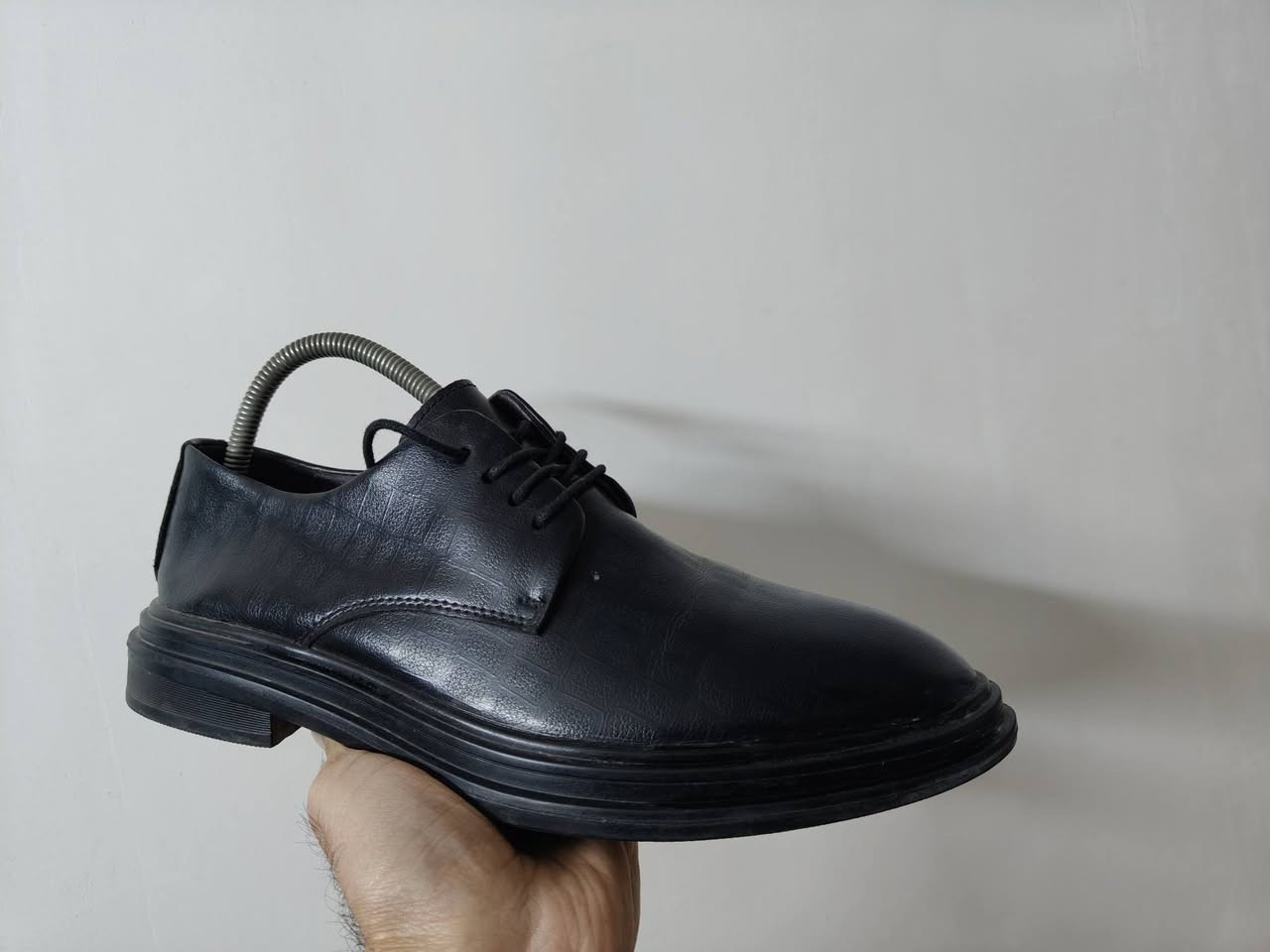 احذيه باله اصلي نظافه 100% 
كل القياسات 42 
كل قطعه وسعرها 
متوفر توصيل


**إذا كنت صاحب هذا الإعلان وتريد حذفه لأي سبب، رجاءا أرسل رسالة إلى الدعم الفني**