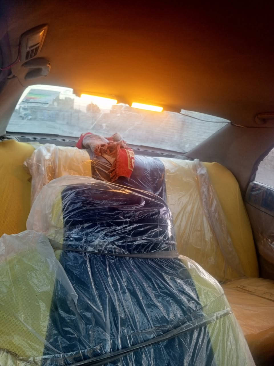 بطه موديل 92 متصل// سياره راعيه ضاع رقمه مني تكفله سرقه عشائر. مكفولة من الكص ونقل جثه ولكلبه كير مكينه ثنين ونص حدادييه كهربائيات تخم تاير كله شغاله. السعر 👈. 21. وبيها مجال العنوان العمارة 🦅 مكلف بنشر شراي تصل علا صاحبه 📞‏‪***********‬‏
