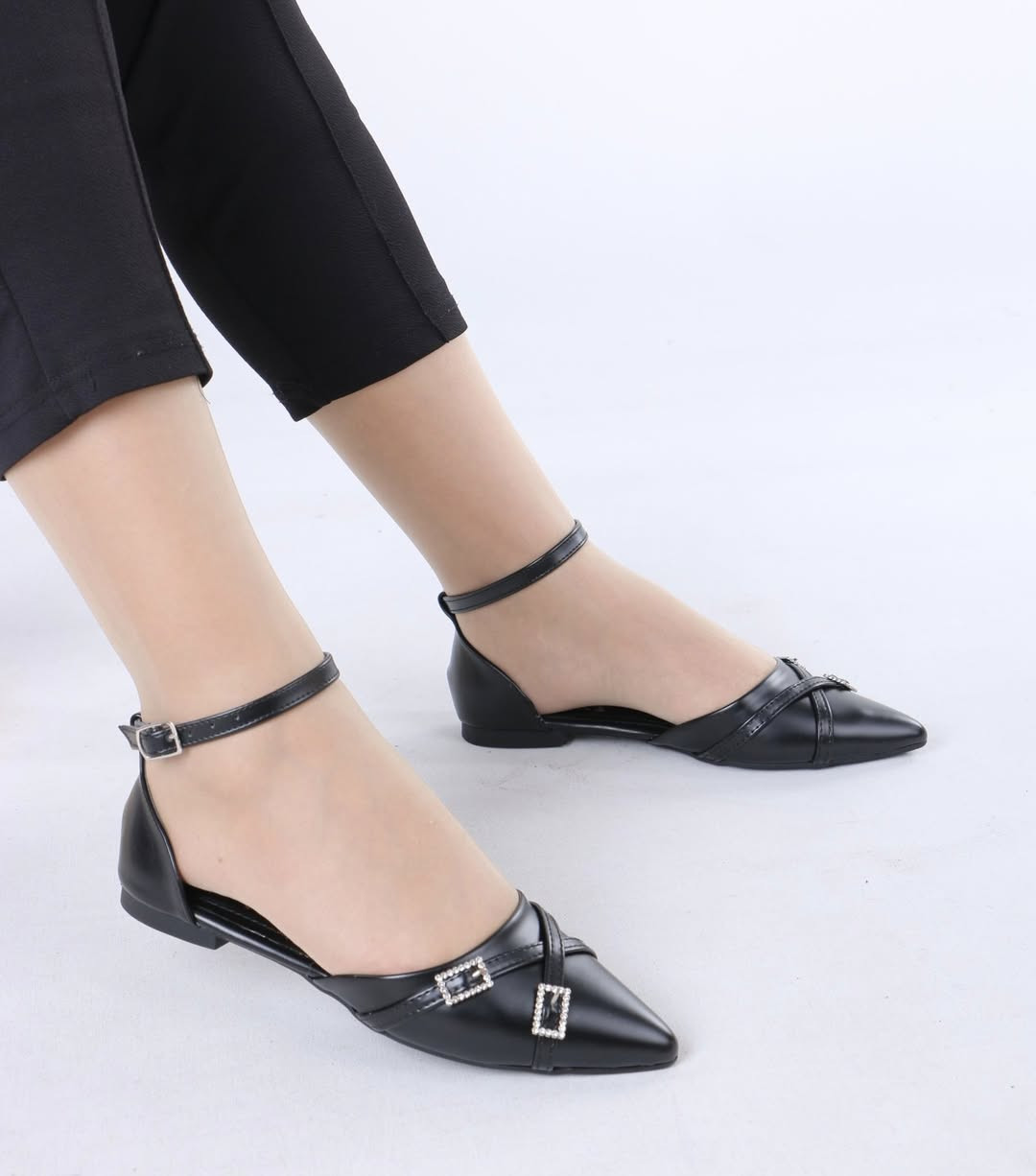 جديدنا احذية فلات تركية طبية 100 ‎%‎ 😍✅🥿

تألقي بآجمل اطلالة وحصريا لدى NH ZARA 🥰💕

القياسات من 36 الى 40 🎗️🌸
السعر 15 الف فقط 💵

حصريا لدى NH ZARA وبأنسب الاسعار 🌺💐🪻🪷

موصل / الزهور - مجمع عزيز فتحي ط3 🌹

التوصيل داخل الموصل الفين دينار فقط 🚗🚕

التوصيل للاقضية والنواحي والمحافظات 5 الاف🚗🚕

لطلب التوصيل يرجى ارسال :
- صورة الموديل مع ذكر اللون والقياس 👝🧳👠👞👟
- اسم الحي مع اقرب نقطه دالة 🏡
- رقم الهاتف ☎️


**إذا كنت صاحب هذا الإعلان وتريد حذفه لأي سبب، رجاءا أرسل رسالة إلى الدعم الفني**