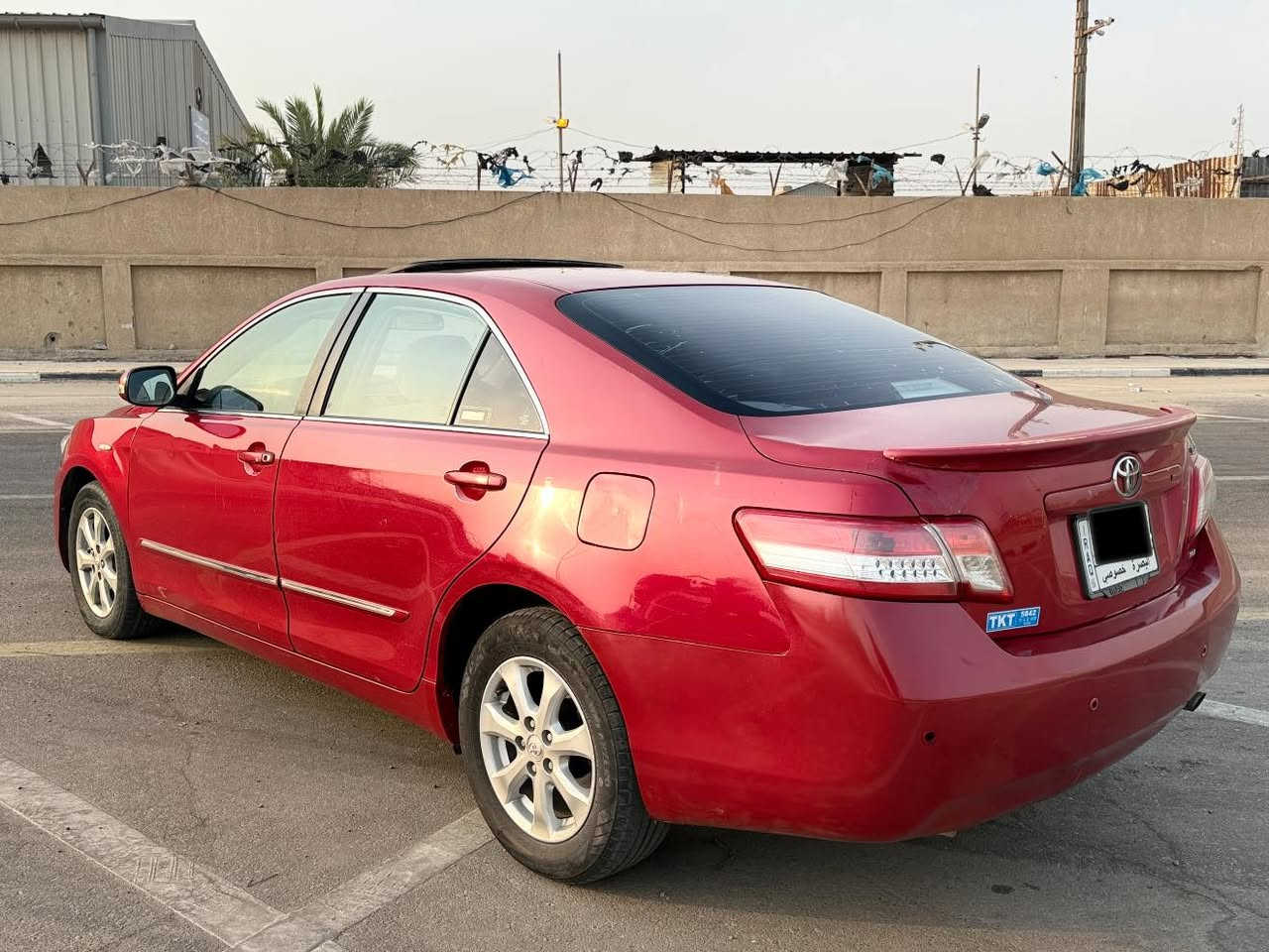 كامري كفاله عامه
كامري 2009 خليجي فول مواصفات GLX
رقم بصرة بأسمي تحويل ثاني يوم 
 السنويه مجدده الى 2027 مشروع وطني حرف ( أ ) 
مواصفات السيارة كلهن شغالات 
فتحة
برده خلفية
حساسات
سنتر لوك
فول تحكم استيرن
شاشة اندرويد
كامره خلفية
كشن كهرباء 
تبريد امامي خلفي
انارة ترحيب 
كروز قفل سرعة
غرفة صاج
كشنات نظافة 100٪؜
دواخلها كلش نظيفه 
لايتات جديدة وبكلايتات جديده توه شادهن 
الارضية مدومشه جلد 
حدادية جديدة 
محرك كفاله 
الگير كفاله جديد
تبريد جيد 
تخم تاير  اربع تايرات جدد
باتري جديد
درايم شفتات جديدة
ملاحظه: البدي مكفول من الضربه ومكفول من الصبغ فقط مبدل اربع بيبان جدد لان البيبان القديمات بيهن خياس ومعروف بيبان الكامري يخيس ف بدلت اربع بيبان بالجيس والقديمات موجودات عندي انطيهن لليشتري السياره بيدي بدلت البيبان وموجودات عندي انطيهن لليشتري السياره قطرة صبغ ما بيها السياره وفاحصها على ايدي واستخدام شخصي وجاهزه ونظيفه 
—————————————
عنوان السيارة /البصرة 
الشراي يتصل ويدلل 
رقم الهاتف : ***********  متواجد فقط وتساب
سعر البيع :  110 ورقه ابيع فقط
