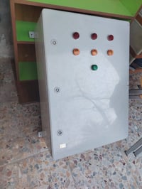 بورد كهربائي جديد مامستخدم تأسيس كامل السعر200 گاونتر المنيوم متر ونص ...