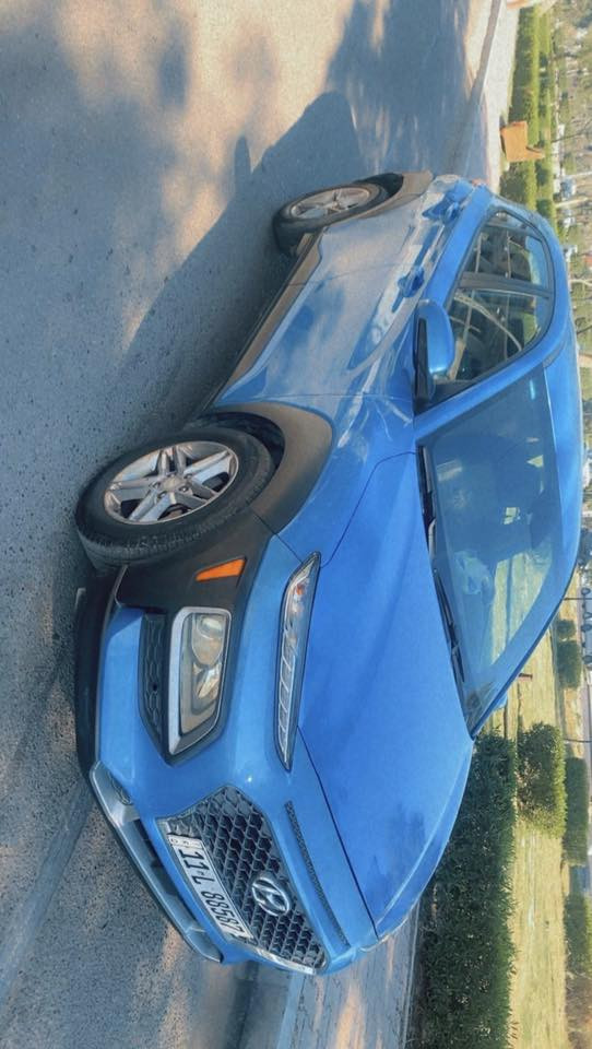 السلام عليكم مكلف بالنشر. كونا ٢٠٢١ وارد امريكي صور الحادث بالمنشور فقط البنيد مصبوغ فور ويل مواصفاتها معروفه محرك ٢٠٠٠ كير AT المرغوب كفاله كير ومحرك شواصي لغود كفاله  رقم بغداد جديد السعر
١٢٩ مجال عمله بسيط بيها ***********
