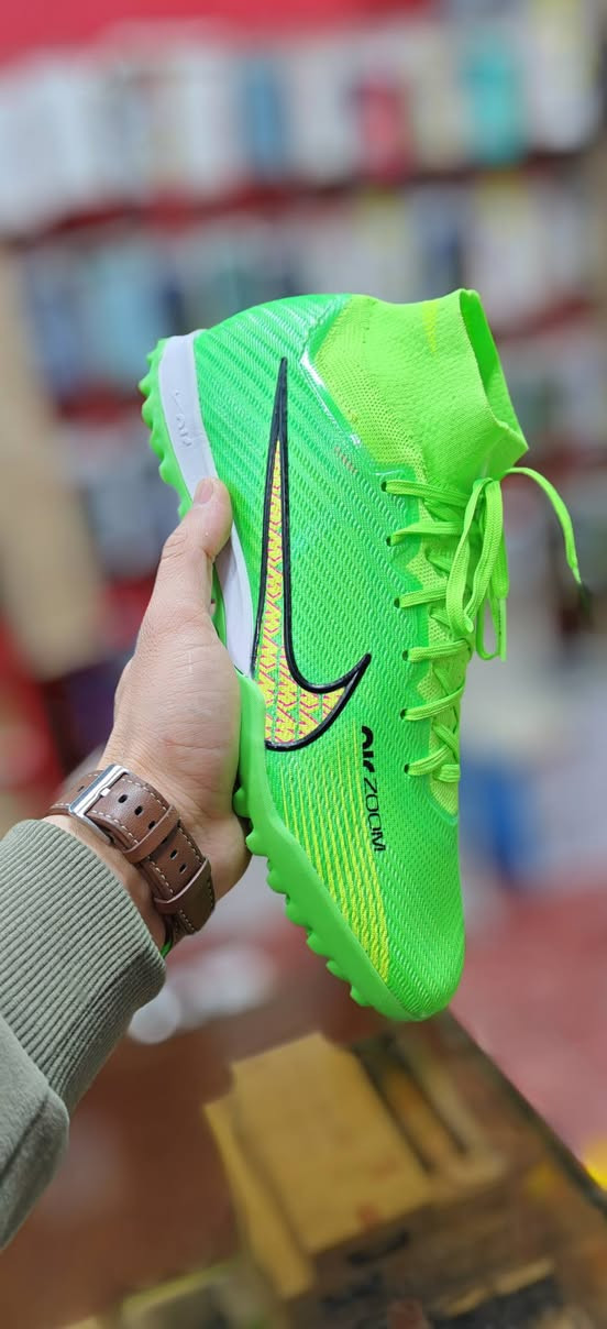 قطع اوربيه 
اوربي نسخ لايت وبرو 
نايك اديدياس بوما مازينهو 
قياسات مختلفه 
اسعار مختلفه من 40 وانت صاعد 
كربلاء حي الحر قرب مجمع ليمونه


**إذا كنت صاحب هذا الإعلان وتريد حذفه لأي سبب، رجاءا أرسل رسالة إلى الدعم الفني**