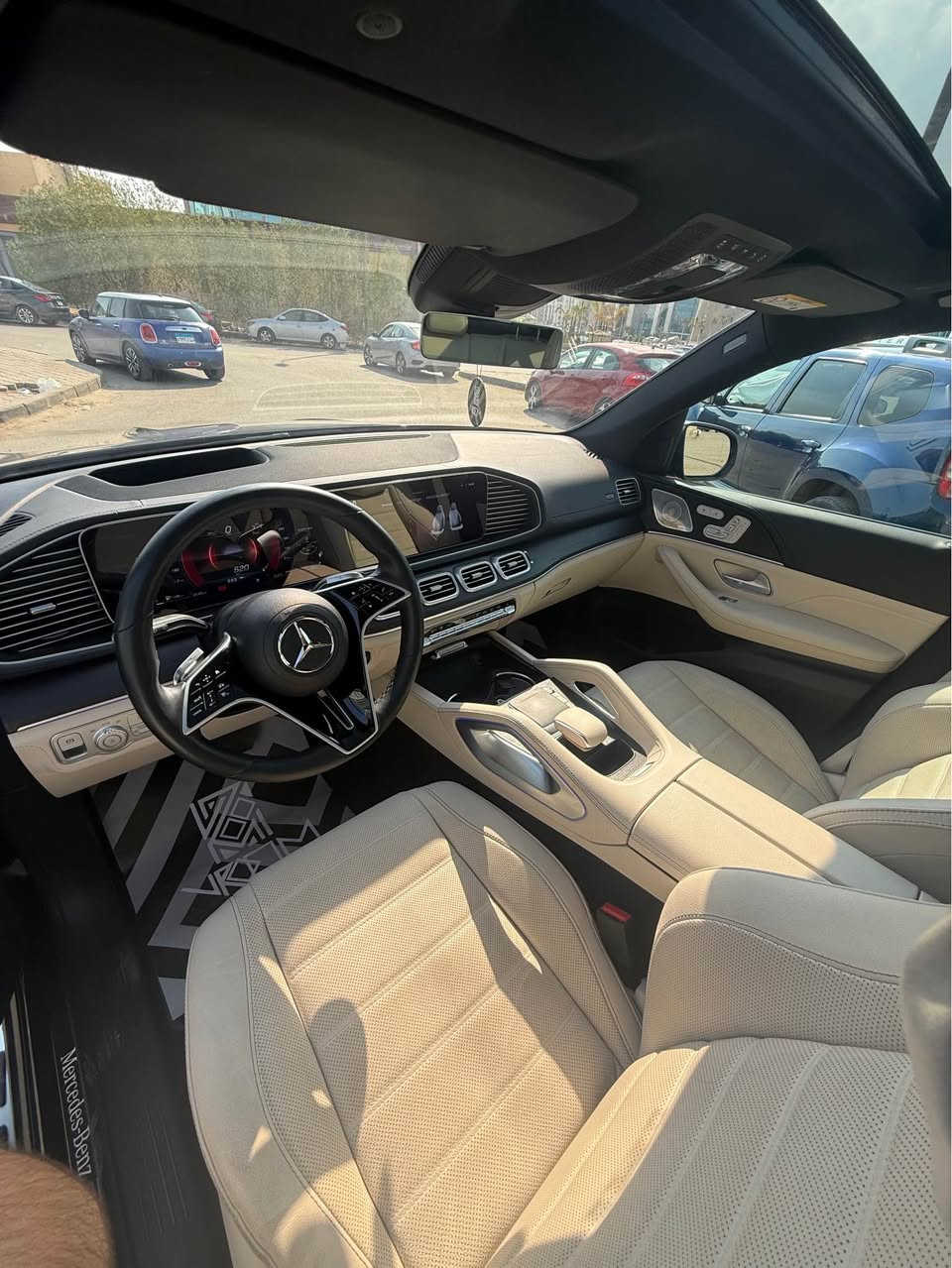 GLE450
AMG
Black 
2025
3000cc
V6
Wakill
15,000km
متاح جميع انواع أنظمة الدفع 
للتواصل 01147110604
Haleem القاهرة, مصر


**إذا كنت صاحب هذا الإعلان وتريد حذفه لأي سبب، رجاءا أرسل رسالة إلى الدعم الفني**