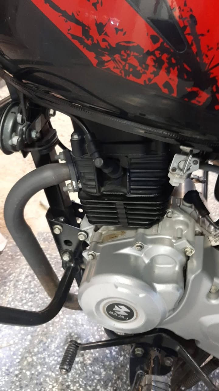 بوكسر 2023
مكفوله من فتح تبخير صوت تفيلس تبخير عام مكفولة
اوراقها كامله الاصلية

*********** 🩵
حي جهاد 
ب1900 
ملاحضه دراجة متروكة صارله تقريبا سنه  بس ع كد بدلتلها دهن اصلي فقط
شراي يتصل
