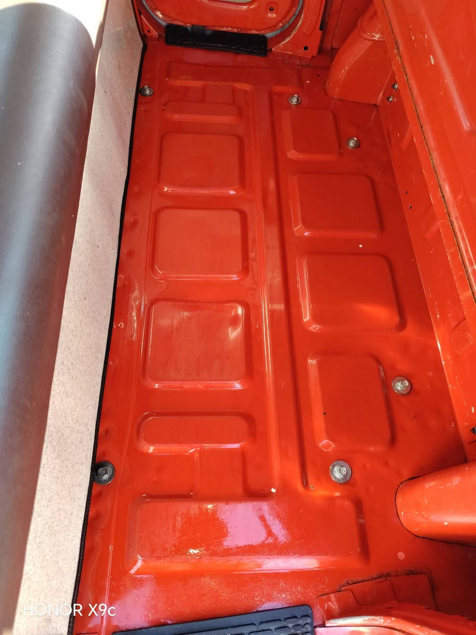 سلام عليكم شباب تكتك البيع اوراق  موديل 23شهر 11 كفاله عامه بيها خياس يم الجاملخ قليل اليريدها يتصل عل الرقم ***********
