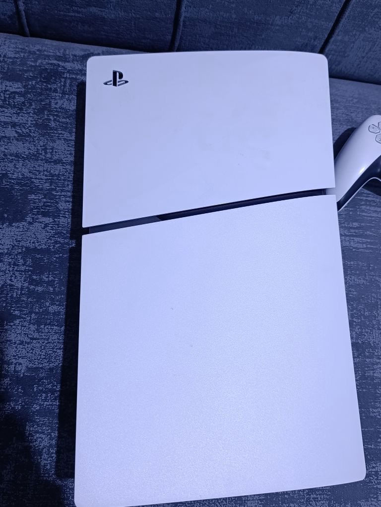بلي ستيشن فايف سلم استخدام اسبوعين فقط جهاز يلمع وجديد كارتونه وملحقاته الاصليه كلها موجوده
بسعر 720 الف قفل قفل رجاءا لحد يجي يعامل 
واللي مو عاجبه السعر ليعامل وتحياتي للجميع جهاز بجياسته بعده

مكاني الحلة ومتوفر توصيل


**إذا كنت صاحب هذا الإعلان وتريد حذفه لأي سبب، رجاءا أرسل رسالة إلى الدعم الفني**