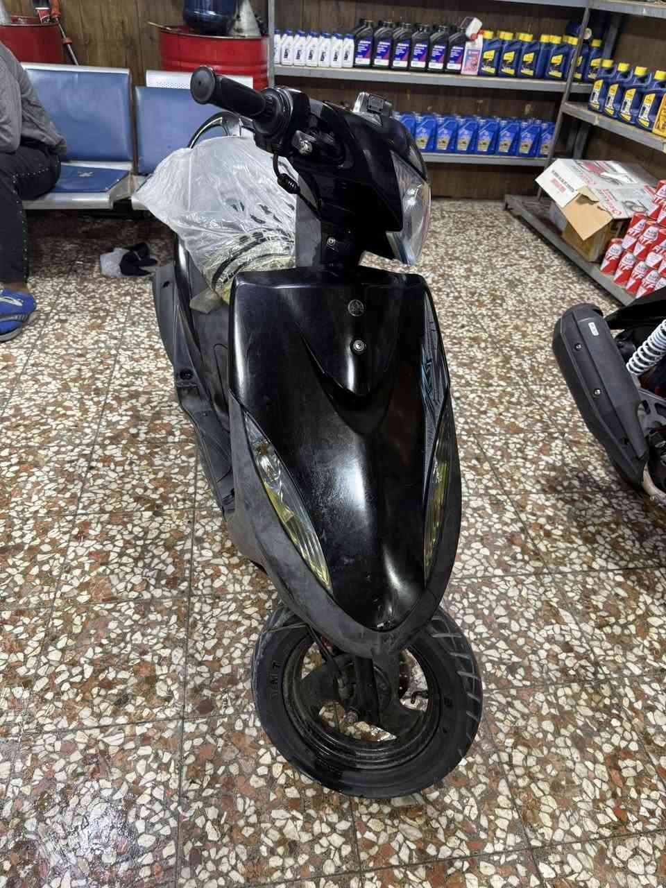 سلام عليكم ماكس عدلة للبيع كفالة عامة سعر 800رقم(***********)
