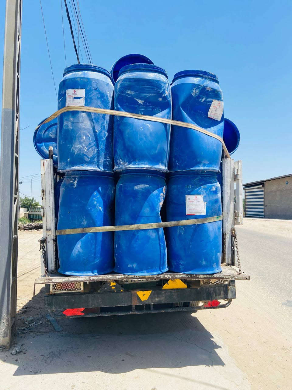 السلام عليكم
برميل 220و260قبقين
برميل مفتوح 260
برميل 40لتر
جلكان 30لتر 
حاويات مكاني بابل ***********
