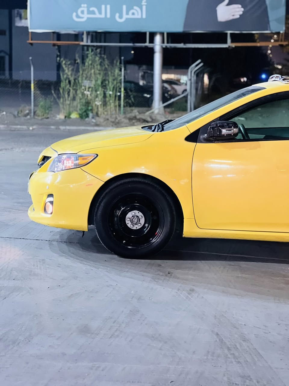 السلام عليكم كورلاء2009  رقم بغداد الإنكليزي مصفره هئيه وغرامه وهزه جديدة السيارة جاهزة ترايك وين متريد السيارة ليبل واحد بيه حادث بل جاملغ الخلفي فقط كير ومكينه كفاله صدر جديد تدفى شغاله تخم تاير كهربائيات كولهة شغاله شاشه كامره مري شفط بلادي ومابيه اي نقص كاملة السيارة 
عنواني بغداد ممتواجد ع فيس 
السعر 97وبيه مجال بسيط 
*********** 
وتساب متواجد هم
