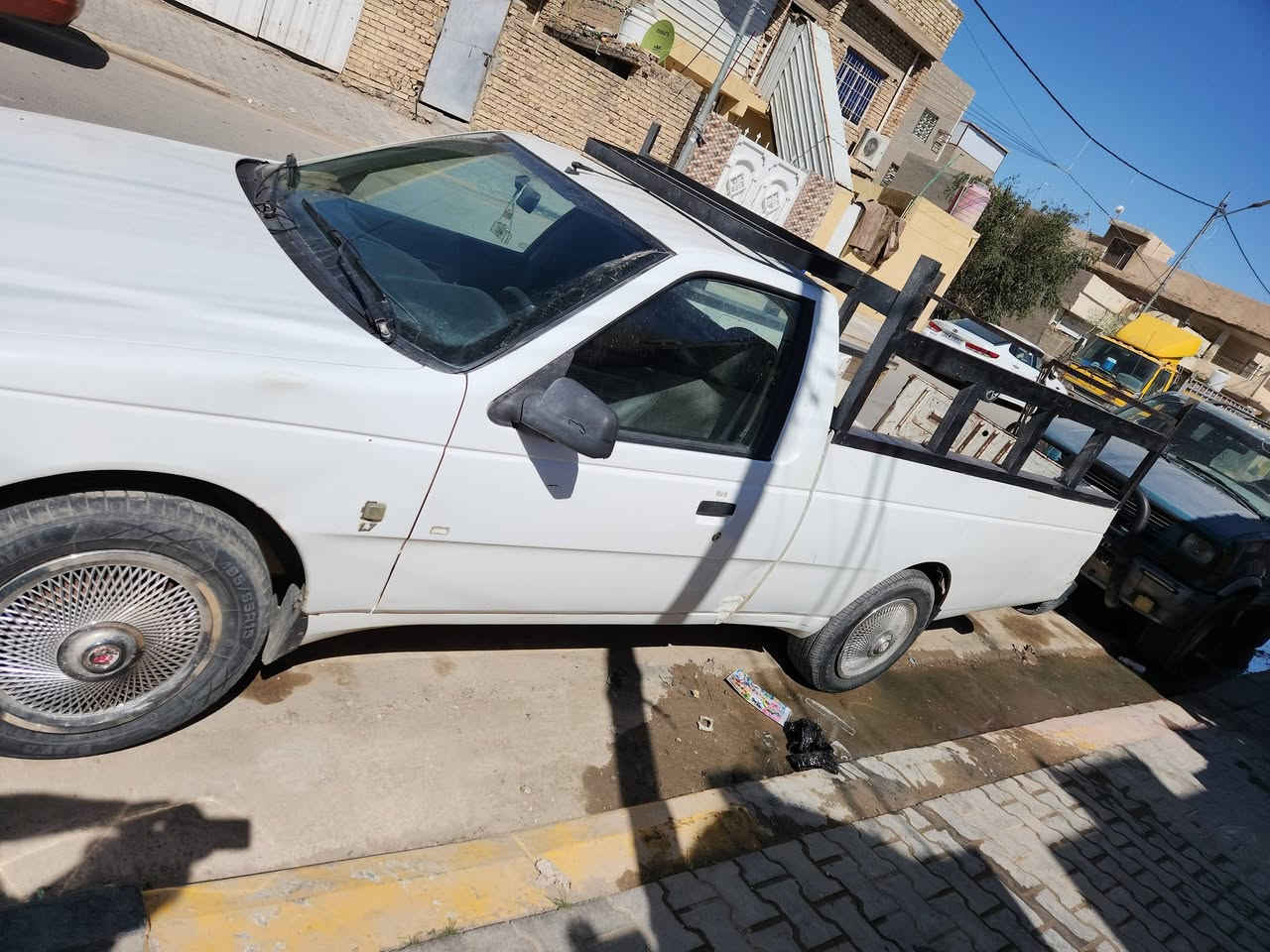 سيارة بيكب اريدو 2016 سيارة بيهة منضومة غاز وبديهة مطول مثل ما موضح بلصور يحتاجلهة بعض التعديلات بيهة ونة ب الكير بس ما مأثرة علسيارة ووين متريد اطلع بيهة سنوية انتهت بنهاية شهر 12 هذا  للبيع او الامراوس السعر 27 ورقة للاستفسار الاتصال على الرقم *********** مكاني كوت
