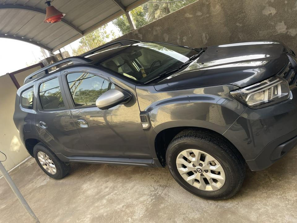 رينو داستر ٢٠٢٤ حره بسمي سياره جديده ماشيه ٣٧ السعر ١٣٥$للستفسار***********
