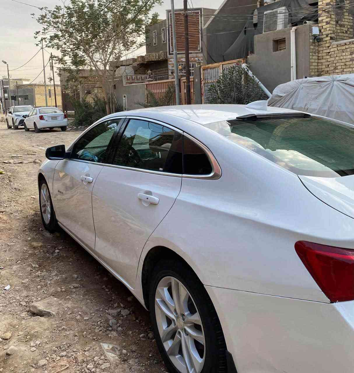سلام عليكم ماليبو 2018 قادسيه LT فول مواصفات ضررها فقط جاملغ وباب بدون دواخل مكينه وكير كفاله تبريد ثلج 
مكاني ديوانيه  السعر 80 
استفسار ***********
