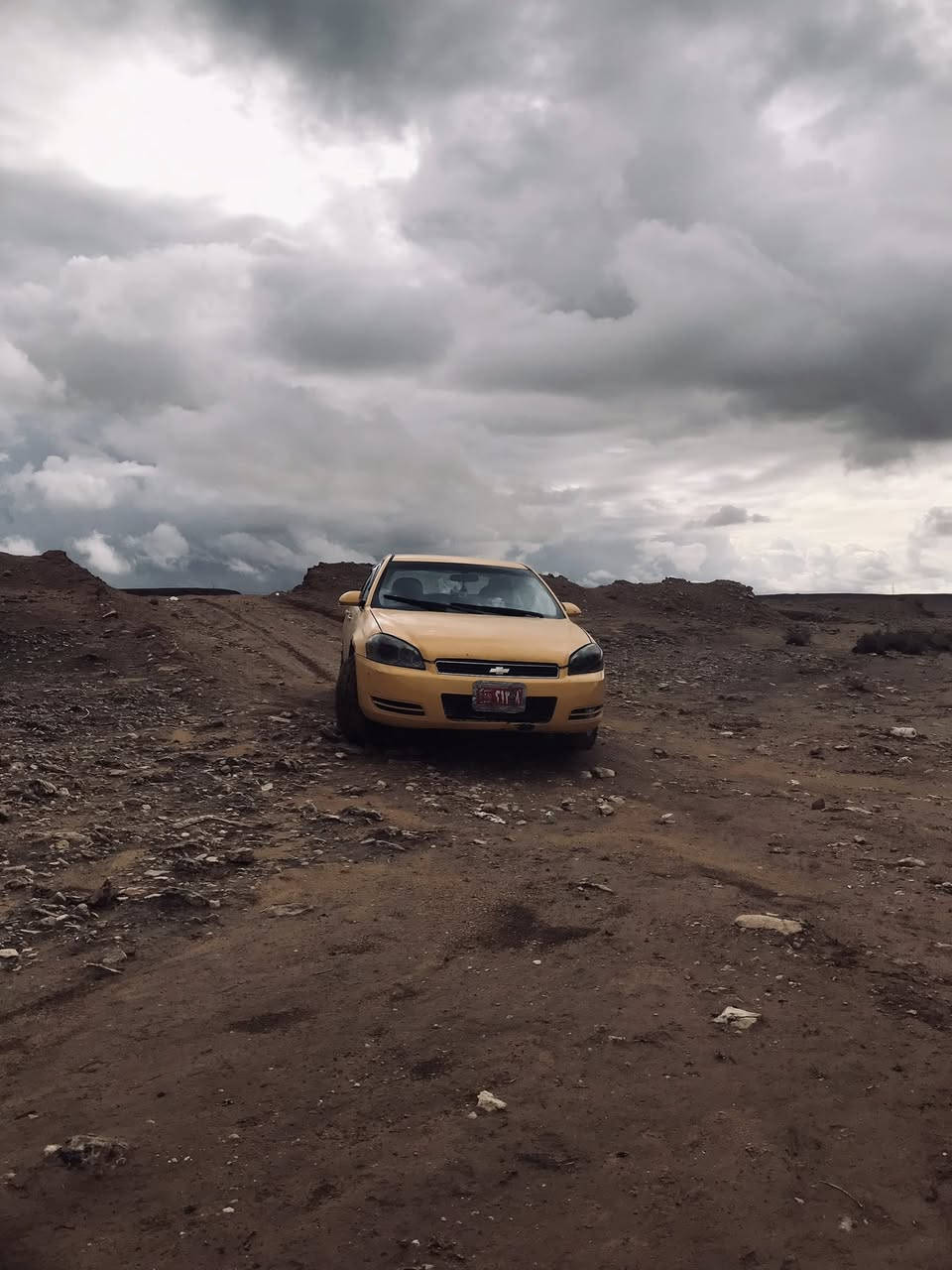 غزاله (🦌) بيع فقط LS 2009
محرك كير شرط فحص جدد حاويه 
صدرها نص ونص عايزها دبلات بس 
تخم تاير جديد 
كير طرح 
كهربايات نضيفه كلشي شغال بيها مثبت سرعه كروز 
كشن كهربا 
تبريد شغال ثلج❄️
سعر35$وبيها مجال بصيط عليها. هيئه وغرامه عل مشتري
 مكان الانبار قضاء حديثه ***********
