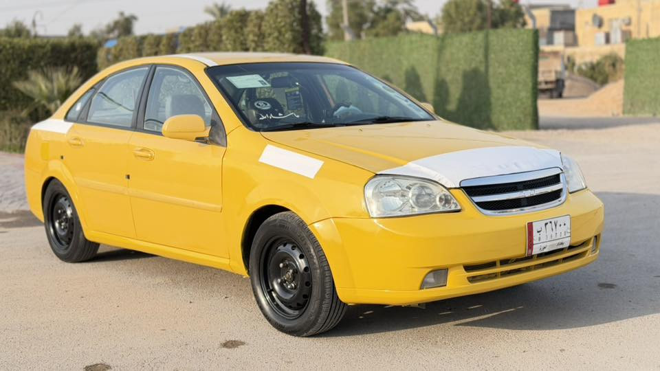 سلام عليكم اوبتره لبيع سيارة كفالة من الصبغ والضربة موديل 2011سيارة جاهزة مكينة كير صدر تبريد شغال هيئة مصفرة كير اوتو السعر 72وبيها مجال مكان السيارة البياع الاتصال***********
