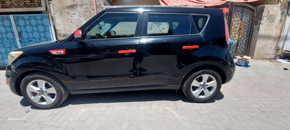 صول ۱۹
اسود بغداد تحويل مباشر 
١٦٠٠ GDI
مواصفات عادية
كير مكينه صدر تبريد خير من الله
تحكم ستيرن
شاشة كامرة
٣ انظمة قيادة
مثبت سرعة
سعره 120 
***********
