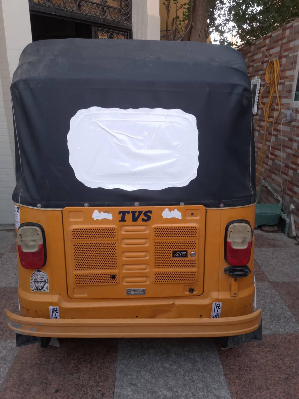 سلام عليكم تكتك تفيس مديل 20  (أوراق بصره )باسمي تحويل مباشر ثاني يوم المحرك كفاله برقي ما مفتوح بي 
البدي نظيف كلشش لا ضربه ولا معجون .السعر 4500
مكان بصره حيانيه الاتصال أو واتساب ***********
