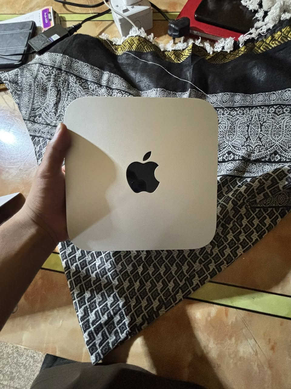 Apple Mac mini
Cor i7 
Ram 8 gb 
Hard 1 TB
السعر 130 الف على اول تم وبالعافيه على ياخذه قطعه نظييييفه حيل وتخبل 
هذا رقمي متوفر واتساب 
***********
