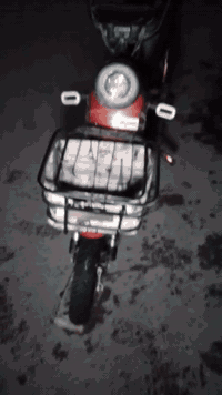 السلام عليكم دراجه حجم 16اصليه 4بطاريات بلادي جدد 
نضيفه مستعمل قليل السعر 200 وبيهه مجال حك جيه


**إذا كنت صاحب هذا الإعلان وتريد حذفه لأي سبب، رجاءا أرسل رسالة إلى الدعم الفني**