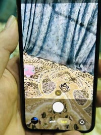 للبيع فقط آيفون 11برو ماكس  لون مميز ذهبي دبل سيم  ذاكره 256 شرط الجها...