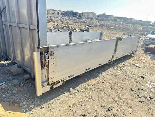 السلام عليكم  بديات للبيع 585 طول + 575 + 570  عنوان البصره ***********
