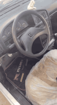 بيجو راوى للبيع جديده بمعنى الكلمه كفاله من ضربه صبغ رقم بغداد الإنكليزي تحويل مباشر محرك كير جديد كفاله السعر 35 ورقه وبيها مجال العنوان بغداد حي النصر الاتصال على الرقم ***********
