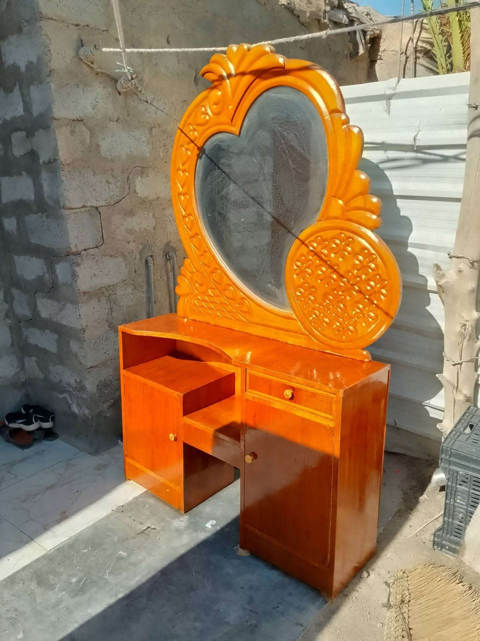 سلام عليكم للبيع ميز سعر 80  جاهز صبغ وتلميع


**إذا كنت صاحب هذا الإعلان وتريد حذفه لأي سبب، رجاءا أرسل رسالة إلى الدعم الفني**
