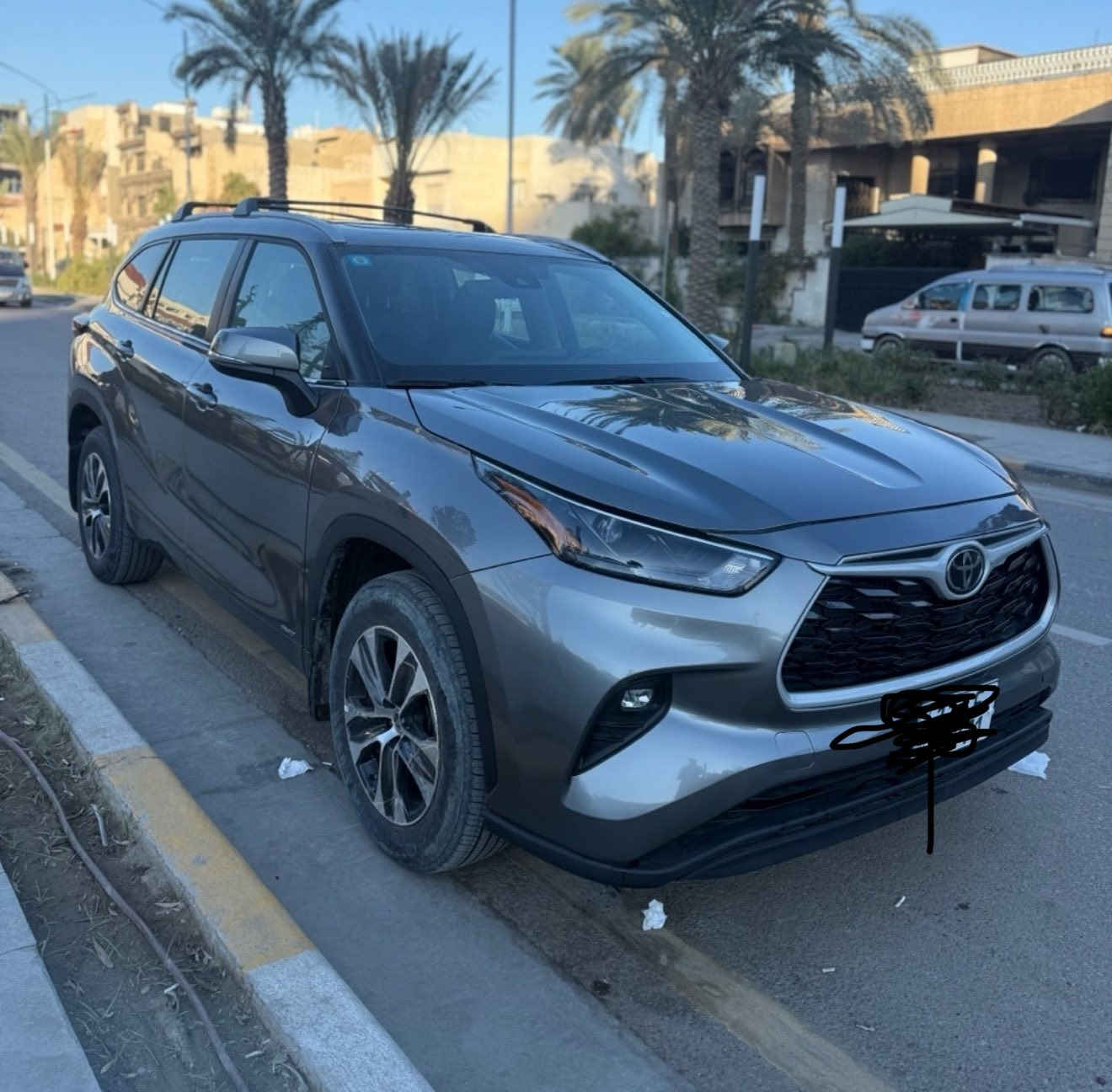 بصمه
السلام عليكم تويوتا هايلندر 2025 وارد أمريكي حادثها صندوق مبدل ومصبوغ وجاملغ مصلح ومصبوغ موصفاتها ساشه ذكيه وكامره كشنات جلد ماشيه 800ml دخول ذكي 

فتحه

XLI

٢٠٢٥ 

سيارة هايبرد

مواصفات XLI معروفه مكاني اليرموك  رايدها 35000$بيها مجال حك الجيه رقمي لتواصل***********
