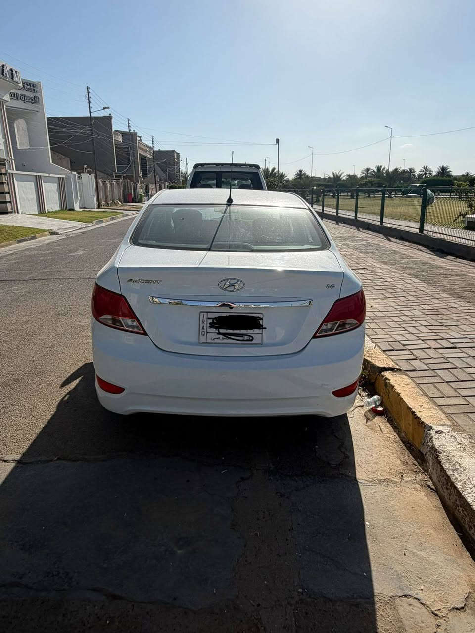 السلام عليكم اكسنت ٢٠١٦
ماشية ٤٤ الف مكفوله من الضربات عدى بعض الرصعات سبير منازل سيارة نظيفة للإستفسار 
***********
