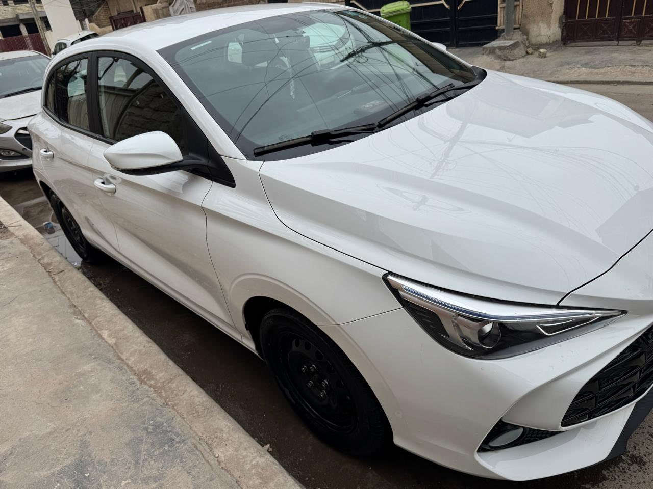 السلام عليكم
سياره mg3 موديل ٢٠٢٥ ماخذهه من الوكالة 
١- سيارة جاهزة من كلشي 
٢-شادلهه منظومه غاز حديثة من ورشة الي بمصفى الدوره وبعدهه بالضمان
٣-اقتصادية كلش ومريحة للاستخدام اليومي
٤- ماتحتاج اي صرف
٥-بيهه شبر بارد باب الصندوق ومكحله كد اصبع واحد
٦- ماشيه ١١٣٩١ كم وقابل للزيادة
٧-السعر ١٥ مليون و٢٠٠ الف 
خاص موجود و رقم التلفون ***********
