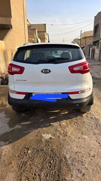 اخوان  كيا سبورتج  2011 محرك 2000 دوش كير أوتو  ماشيه 168  المواصفات ب...