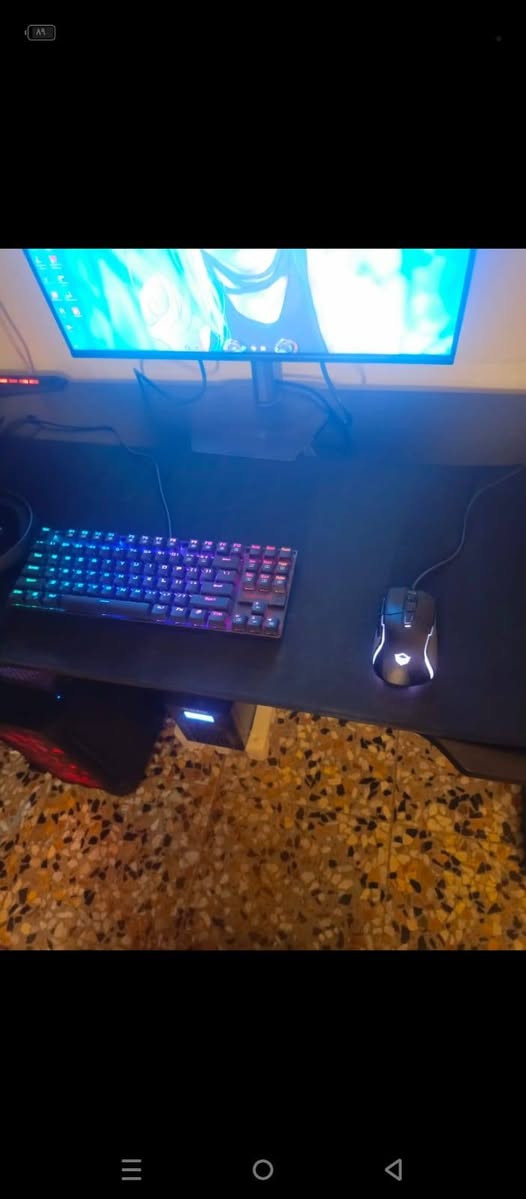 حاسبه كامله كيس و شاشه و ميز و اكسوارات 

موصفات 

i5 10400f 
3050 8gb 
Ram 1x16
Ssd 128 + hdd 1t

شاشه gigabyte 
حجم ٢٥ 
هرتز ٢٠٠
Ups 1kv rock online 

ماوس كيبورد سماعه احترافي

ال Pc تنباع كلها مو أجزاء 
العنوان بغداد ***********
السعر، مليون وميه+ بيها مجال 
ملاحظه : كلشي معروض بالصوره من كيس وشاشه وميز واكسسوارات ويوبي اس تنباع كلها بهلسعر + كلها جديد فقط الكيس مستخدم
