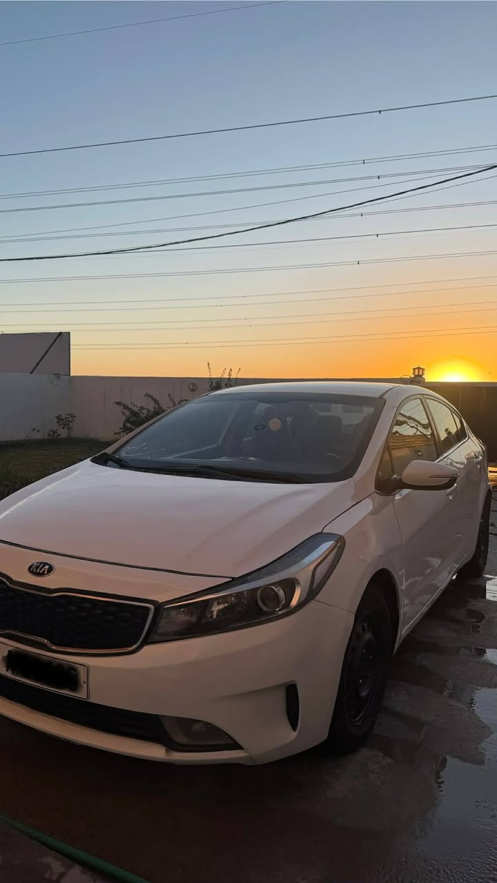 سلام عليكم مكلف بلنشر
للبيع أو مراوس شعندك نزل
فورتي 2017 رقم كربلاء باسمي
محرك 2000 فول
السعر 103 وبيه مجال
مكاني نجف
اتصال ع الرقم ***********
