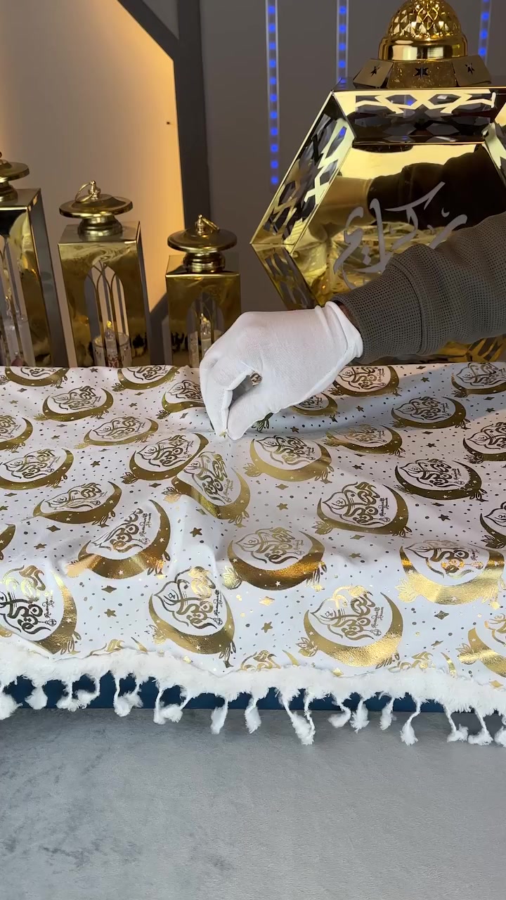 العلبة دي فيها إيه؟ 
لو توقعك طلع صح ...
 العلبة دي هتوصلك لحد باب بيتك .
وببلاش

 وكمان مصاريف الشحن علينا 

 ..قبل ما تختاري…
 خليني أقولك حاجة مهمة 👇
📌 المسابقة الأولى
 كسبت فيها أم أحمد
 طقم كاسات كريستال بالقارورة
 ووصلها لحد باب بيتها بالفعل 🎁💎

📌 المسابقة التانية
 كسبت فيها بسنت
 طقم كاسات كريستال
 ووصلها الطقم زى ما انتوا شايفين👌✨

📌 المسابقة الثالثة
 وبنعلن النهارده عن الفايزة
 أ / نورهان 
 اللي كسبت طقم كوبايات 12 قطعه  كريستال فضي
 وهيوصلها خلال يومين إن شاء الله 🚚💎
 يعني المسابقات حقيقية
 واللي بتكسب…هي اللى بتستلم 👌
  🎁 نرجع بقى للعلبة
قدامك 3 اختيارات 👀
1️⃣ طقم كاسات كريستال بقارورة
 2️⃣ طقم خشاف
 3️⃣ طقم سفرة كريستال

اختاري الصح
 ولو توقعك  مظبوط
 العلبة دي هتتغلف باسمك
 وتوصلك لحد باب بيتك
 
✅ شروط المسابقة بسيطة 
اعملي لايك للصفحة 👍
 اكتبي اسم التوقع الصحيح في كومنت ✍️
 اعملي مشاركه للفيديو علشان فرصتك فى الفوز تكبر 
⏰ المسابقة شغالة لحد يوم الخميس
 وسهرة الخميس
 هنفتح العلبة ونعلن عن اسم الفايزة 👀✨

انا عارف العلبه فيها ايه 
انتى عرفتي العلبة فيها ايه ؟؟
اكتبيلنا توقعك فى الكومنتات 

#مسابقة
#مسابقة_كريستال
#هدايا
#هدايا_ببلاش
#كاسات
#كاسات_كريستال
#طقم_كاسات
#كريستال_بوهيمي
#طقم_خشاف
#طقم_سفرة
#جهاز_العروسة
#النيش
#تنسيق_النيش
#عروض
#شحن_مجاني
#CrystalBohemia


**إذا كنت صاحب هذا الإعلان وتريد حذفه لأي سبب، رجاءا أرسل رسالة إلى الدعم الفني**