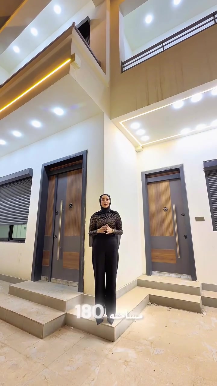 فرصة ذهبية للسكن والاستثمار في أرقى مواقع بغداد
بيت للبيع بمساحة 180م في 📍مجمع الحرير
موقع استراتيجي جداً مقابل مول العراق وخلف مول الحياة

تصميم عصري بأعلى درجات الكوالتي
غرف نوم ماستر مريحة وفخمة
مطبخ مجهز بالكامل مع كاونترات وأجهزة
أثاث فاخر جاهز للسكن
منظومة تبريد سبالت
كاميرات مراقبة
جاهز للسكن الفوري بدون أي مصاريف إضافية
سعر مناسب جداً مقارنة بالمواصفات والموقع

إذا تبحث عن بيت متكامل للسكن الراقي أو فرصة استثمار مميزة… فهذا الخيار يستحق اهتمامك 💎
السعر //////450مليون  وقابل للتفاوض سند 25

📞 للتواصل والاستفسار:***********
شركة ديار الصبا لتسويق والاستثمار العقاري

#عقارات_بغداد
#مجمع_الحرير
#استثمار_عقاري
#بيوت_للبيع
#عقار_بغداد
#مجمعات_سكنية
#بغداد
#بيت_جاهز
#عقارات
#استثمار
#مول_العراق
#ديار_الصبا
#عقارات_العراق
#فلل_بغداد
#شراء_بيت
#بيت_فخم
#العراق
#RealEstate
#BaghdadRealEstate
