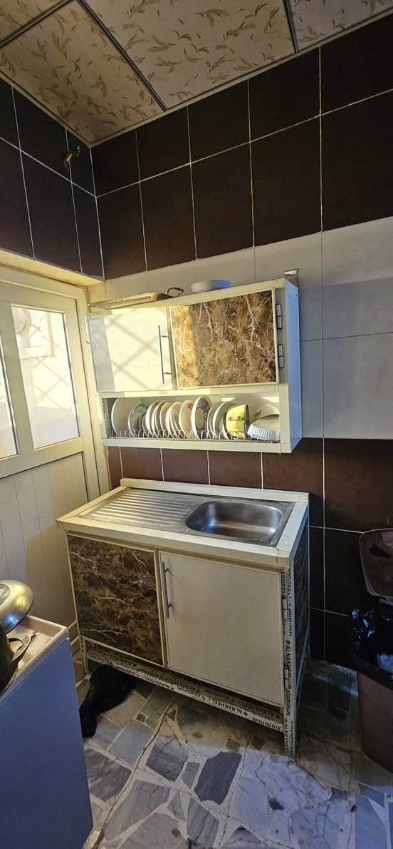 السلام عليكم غراض بيت للبيع
الي ايريد يتصل ويدلل هذا رقمي 
***********
